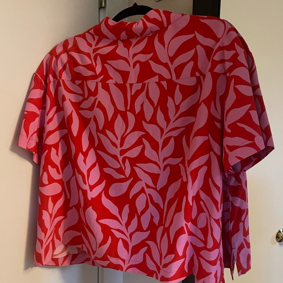 Pink and red Hawaiian print button up shirt. - Picture 2 of 5